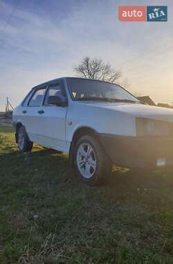 Седан ВАЗ / Lada 21099 1995 в Краснокутську