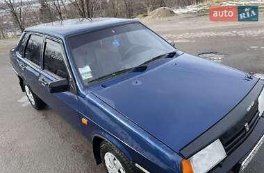 Седан ВАЗ / Lada 21099 2004 в Лисянці