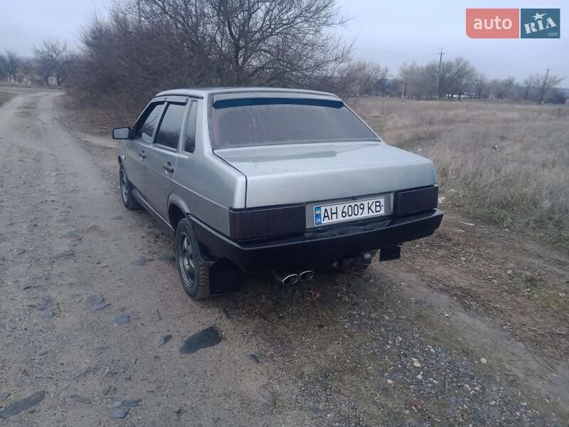 Седан ВАЗ / Lada 21099 2005 в Петрове