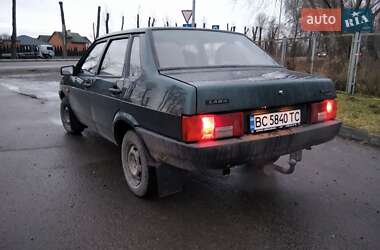 Седан ВАЗ / Lada 21099 2004 в Львові