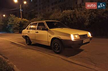 Седан ВАЗ / Lada 21099 1994 в Харькове