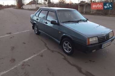 Седан ВАЗ / Lada 21099 2000 в Калиновке