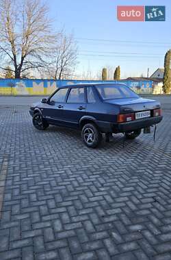 Седан ВАЗ / Lada 21099 2004 в Чемерівцях