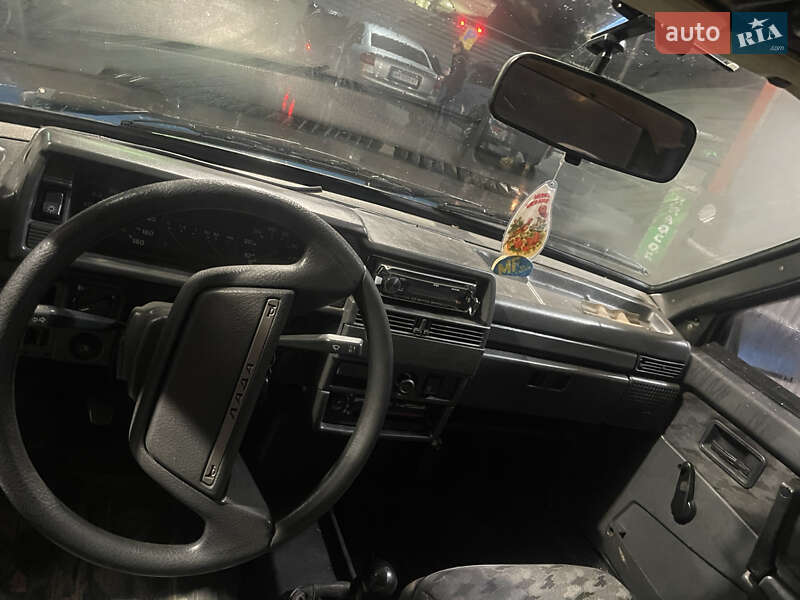 Седан ВАЗ / Lada 21099 2001 в Бердичеве фото 3 Седан ВАЗ / Lada 21099 2001 в Бердичеве