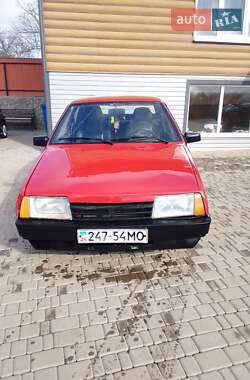 Седан ВАЗ / Lada 21099 1993 в Черновцах