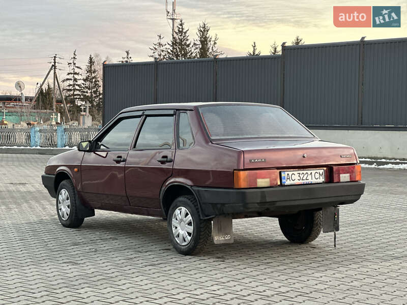 Седан ВАЗ / Lada 21099 2008 в Луцьку