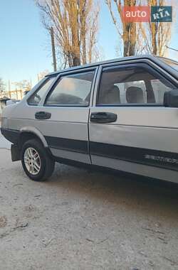 Седан ВАЗ 21099 1998 в 