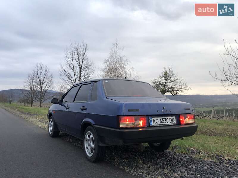 Седан ВАЗ / Lada 21099 2006 в Мукачево