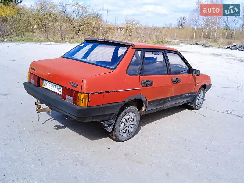 Седан ВАЗ 21099 1995 в 