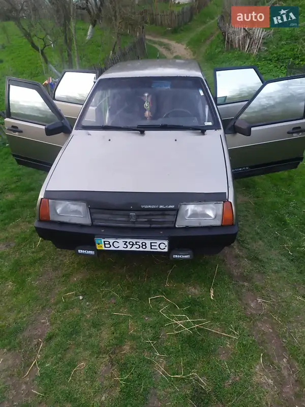 ВАЗ / Lada 21099 2000