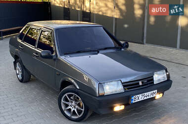 Седан ВАЗ 21099 2006 в 