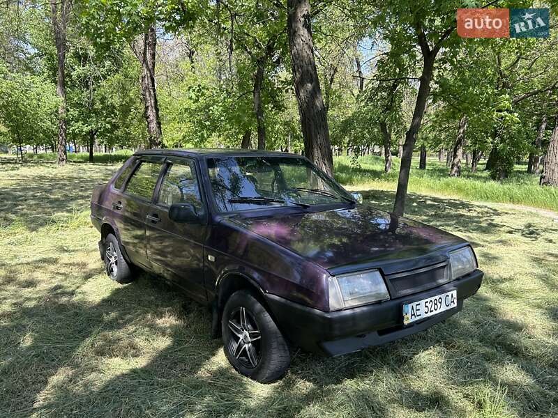 Седан ВАЗ / Lada 21099 1997 в Запоріжжі