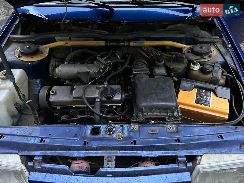 Седан ВАЗ / Lada 21099 1996 в Каменском