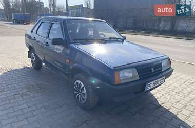 Седан ВАЗ 21099 2004 в 