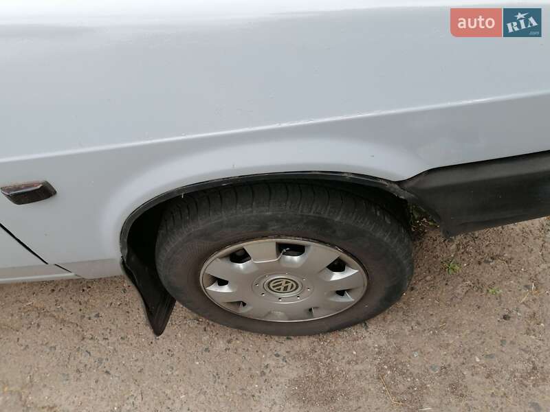 Седан ВАЗ / Lada 21099 2002 в Борисполе