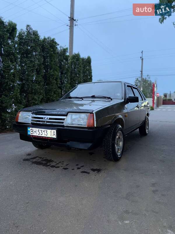 Седан ВАЗ / Lada 21099 2002 в Біляївці