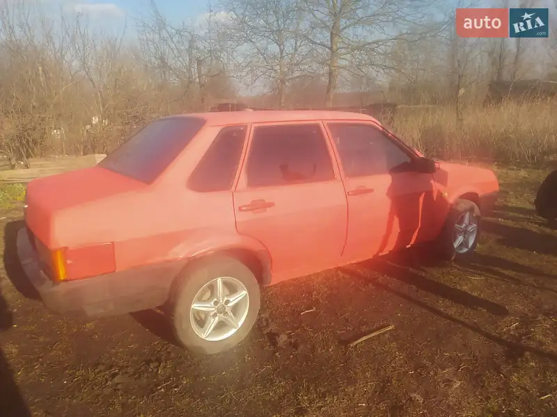 ВАЗ / Lada 21099