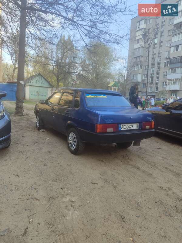 Седан ВАЗ / Lada 21099 1992 в Дніпрі