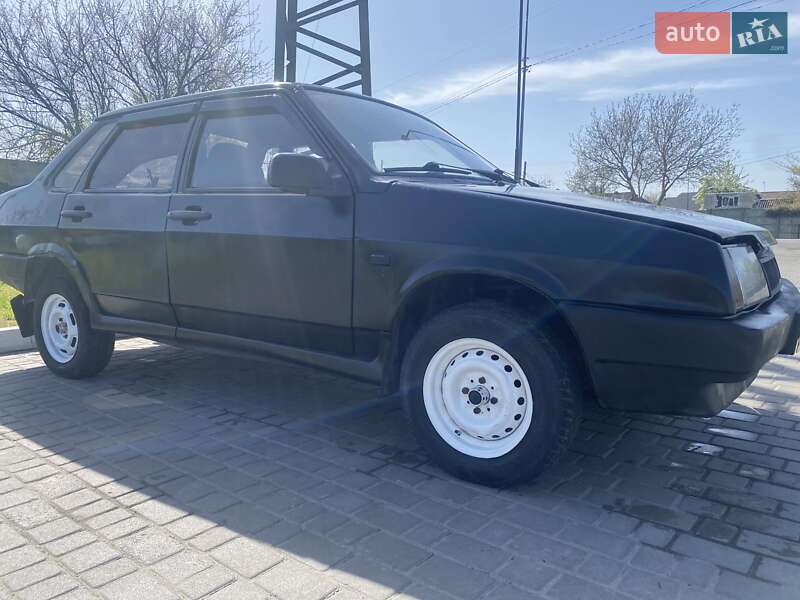 Седан ВАЗ / Lada 21099 2007 в Днепре