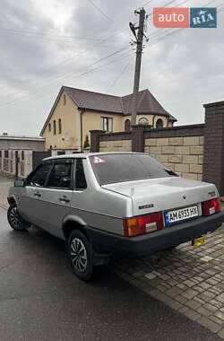 Седан ВАЗ 21099 2002 в 
