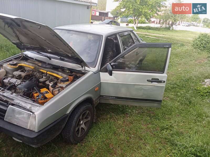 Седан ВАЗ / Lada 21099 2005 в Тростянце