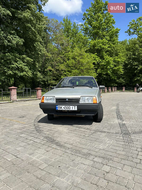 Седан ВАЗ / Lada 21099 2009 в Владимирце