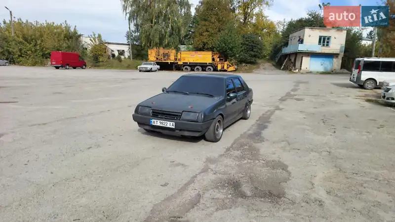 ВАЗ / Lada 21099
