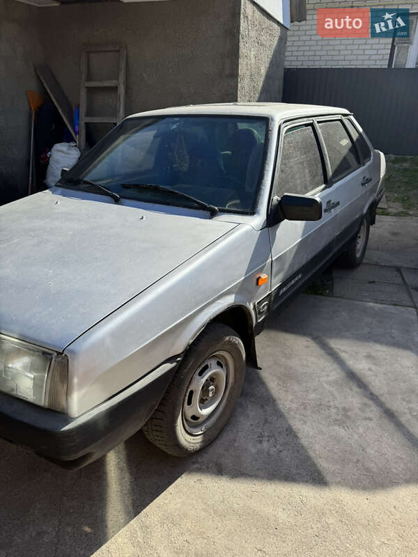 Седан ВАЗ / Lada 21099 1995 в Черкасах