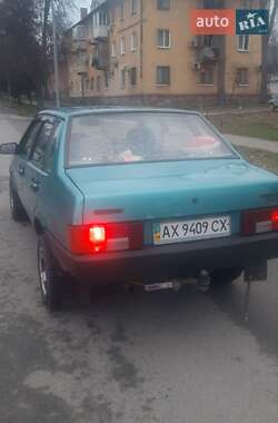 Седан ВАЗ 21099 2000 в 