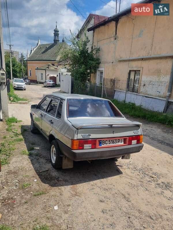 Седан ВАЗ / Lada 21099 2008 в Львові
