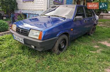 Седан ВАЗ 21099 2003 в Оратове