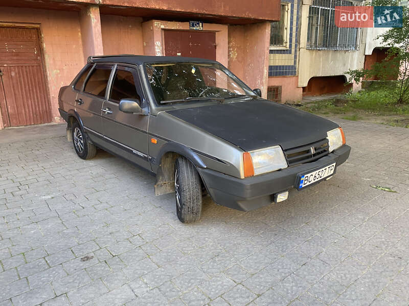 ВАЗ / Lada 21099 2001