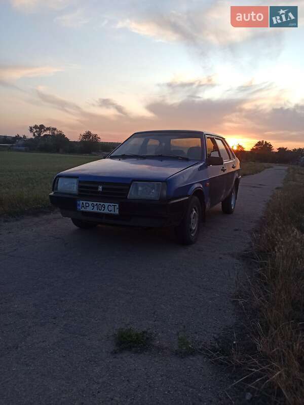 Седан ВАЗ / Lada 21099 2000 в Томаківці
