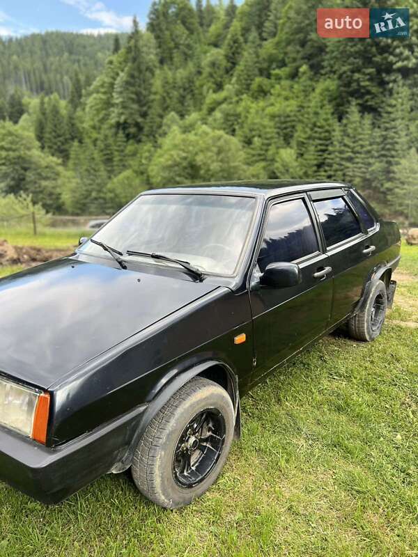 Седан ВАЗ / Lada 21099 2007 в Верховині