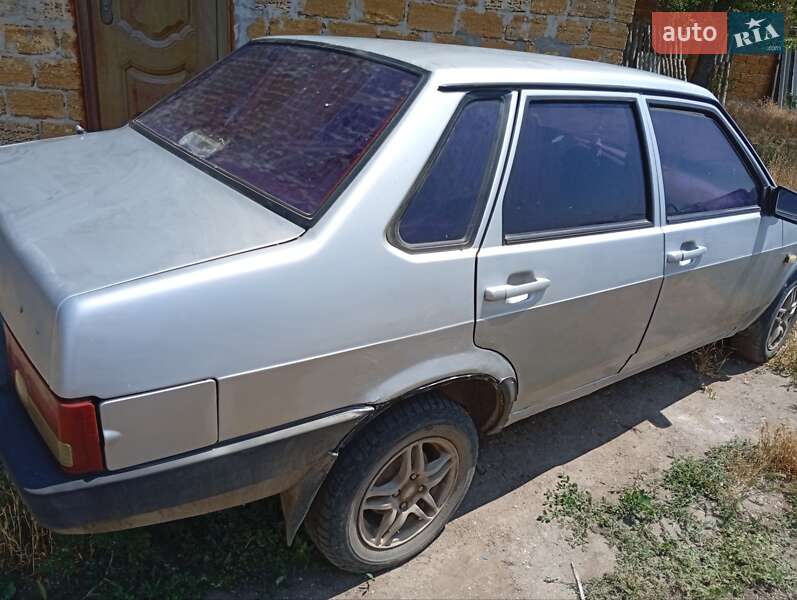Седан ВАЗ / Lada 21099 2007 в Николаеве