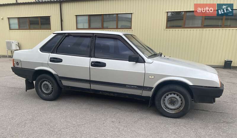 ВАЗ / Lada 21099 2002