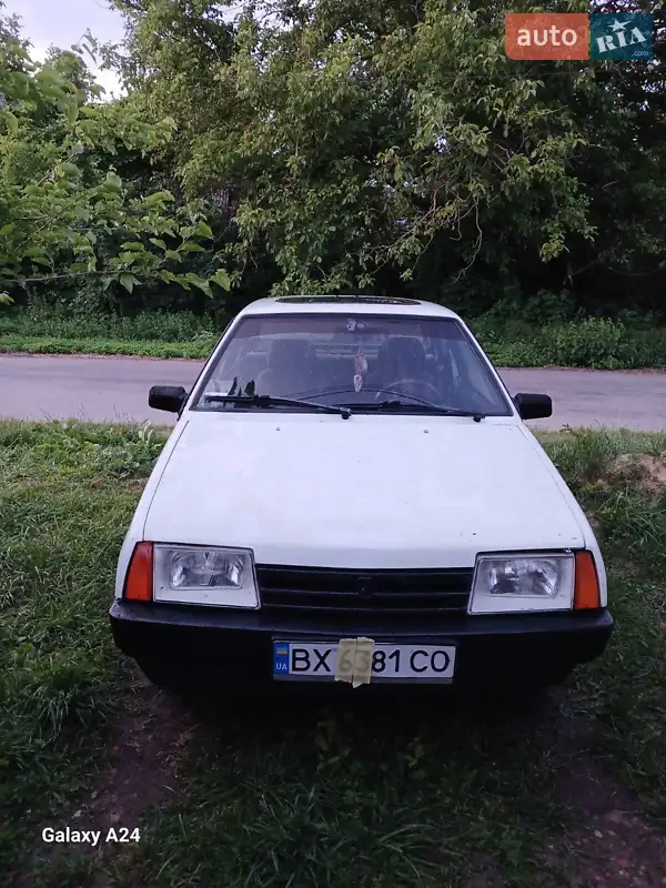 ВАЗ / Lada 21099