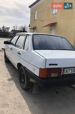 Седан ВАЗ 21099 1993 в Рогатині