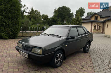 Седан ВАЗ 21099 2005 в Жовкві