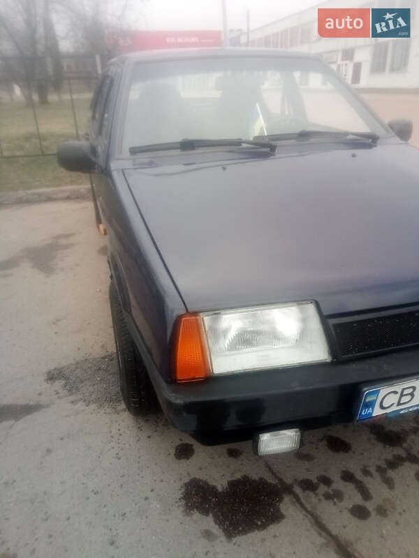 Седан ВАЗ / Lada 21099 1992 в Чернигове