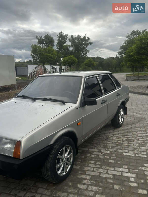 Седан ВАЗ / Lada 21099 2008 в Умани