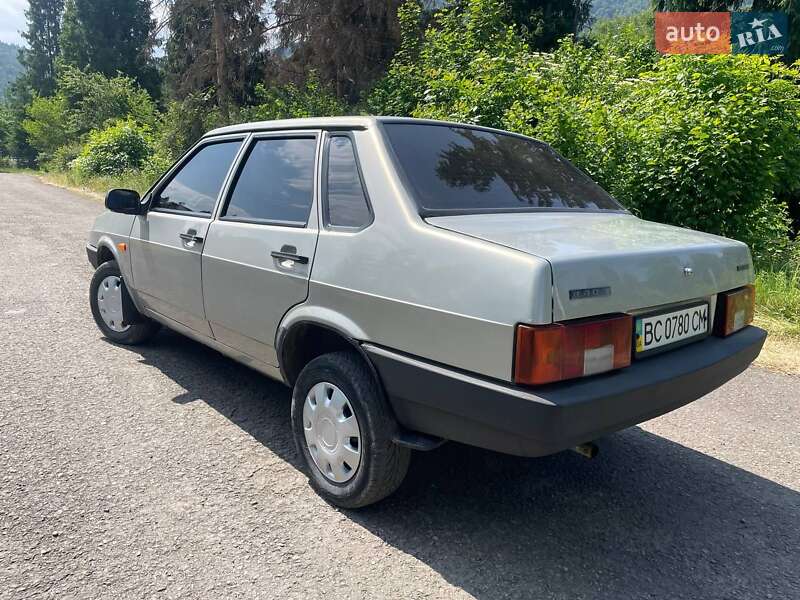 Седан ВАЗ / Lada 21099 2008 в Сколе
