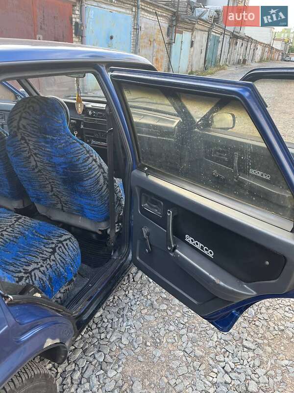 Седан ВАЗ / Lada 21099 2000 в Львове