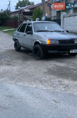 Седан ВАЗ 21099 2005 в 