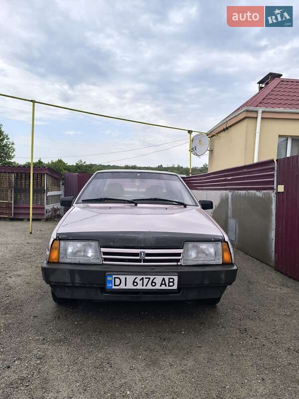 Седан ВАЗ / Lada 21099 2001 в Днепре