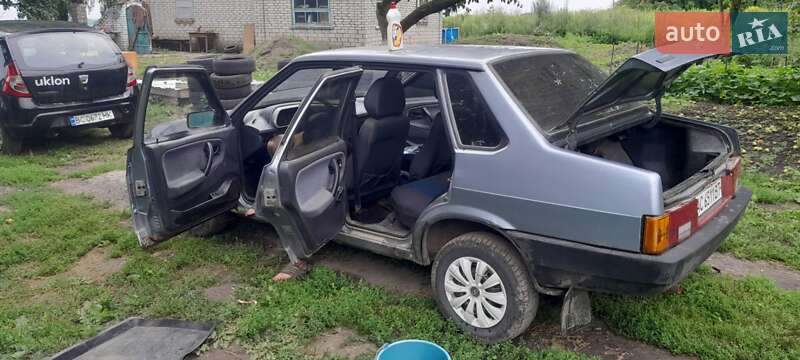 Седан ВАЗ / Lada 21099 2007 в Луцьку