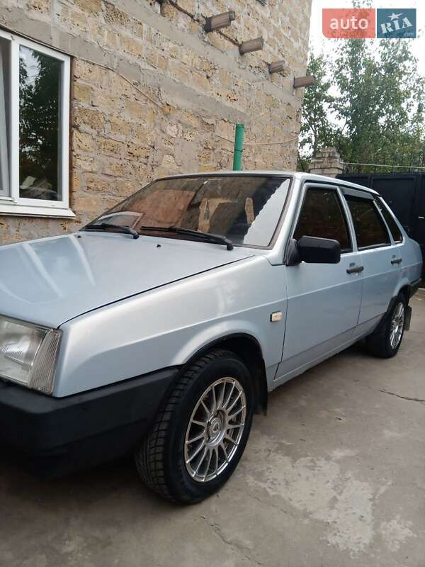 ВАЗ / Lada 21099 2004