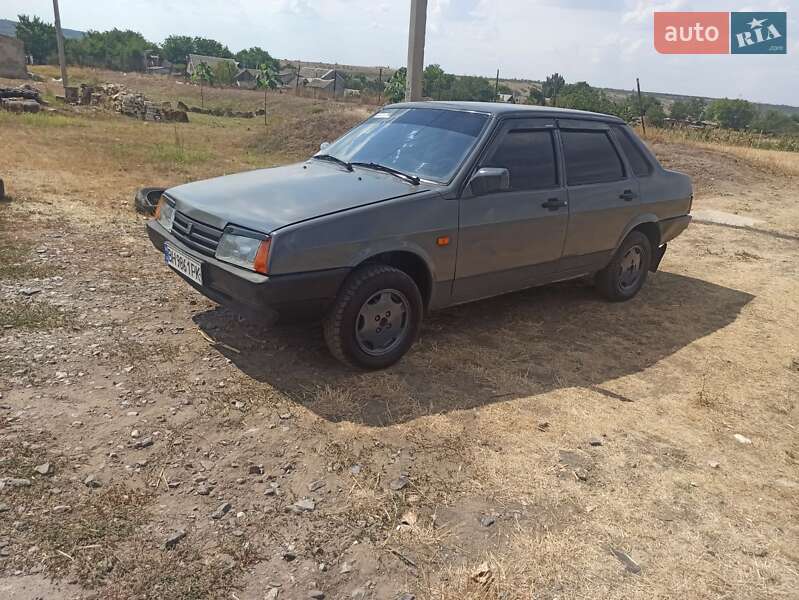 Седан ВАЗ / Lada 21099 1992 в Червонознаменке