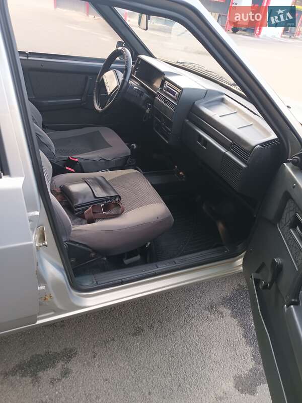 Седан ВАЗ / Lada 21099 2005 в Вінниці