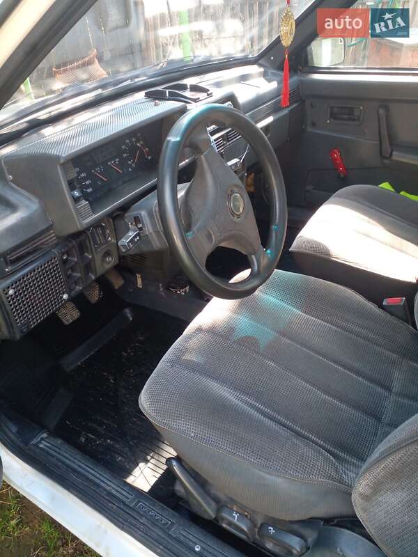 Седан ВАЗ / Lada 21099 1994 в Надворной